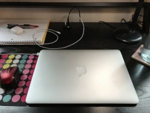 Read more about the article How To Design A Brand Logo (With Ease)
