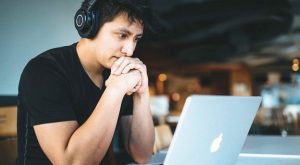 Read more about the article 5 Best Free Courses and Resources to Level Up As a Web Designer